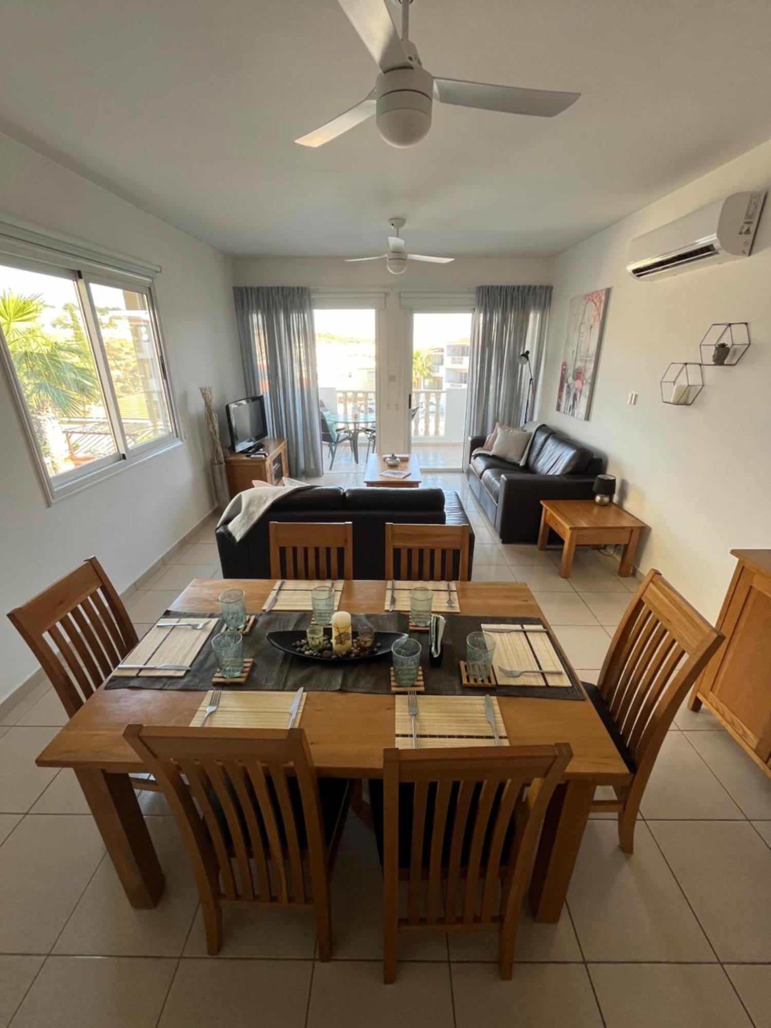Beautiful 2 Bed Apartment In Peyia Valley, Paphos Bagian luar foto